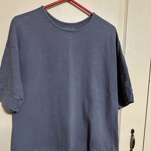 Everlane top in gray size Medium.